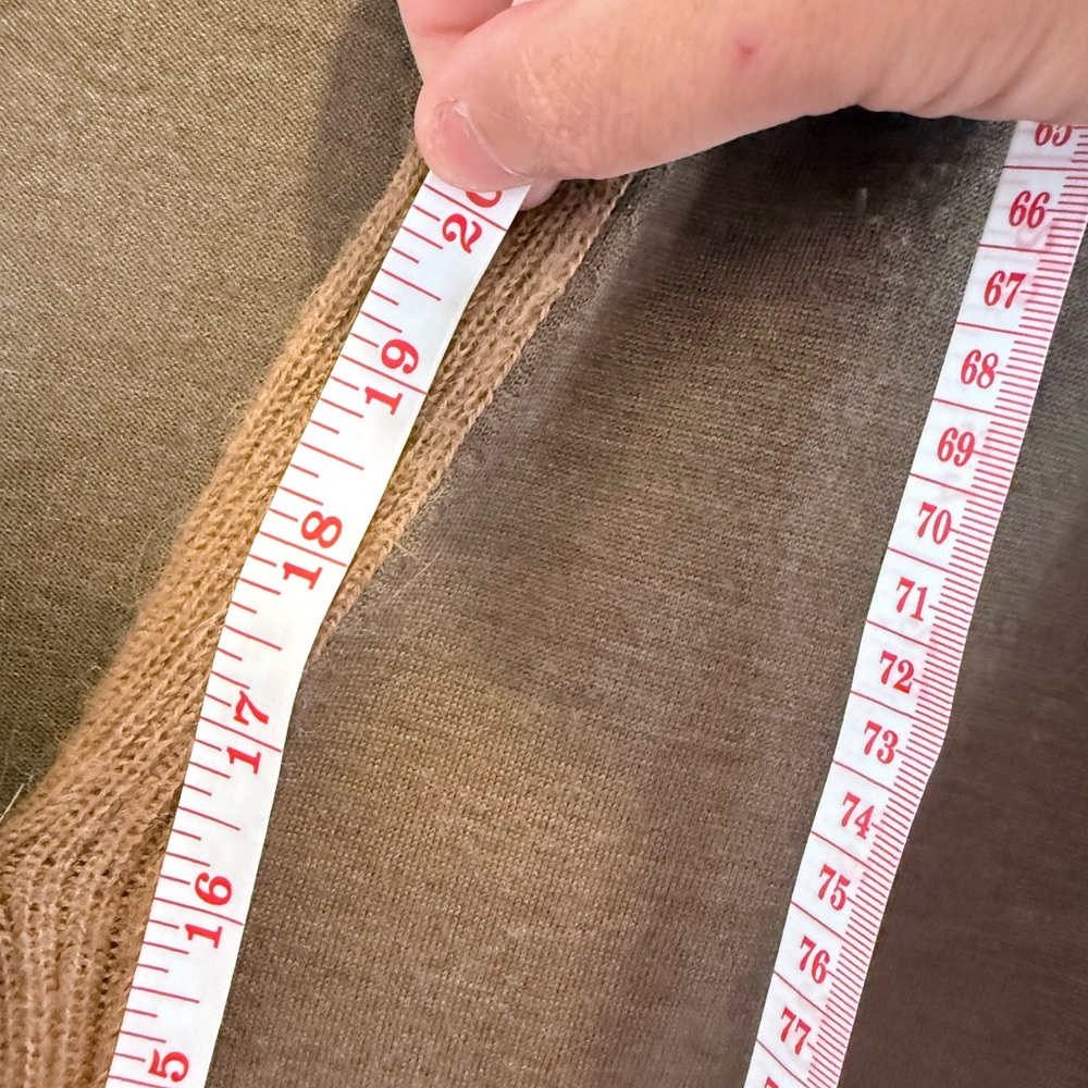 Hermes Brown and Tan Women's Sweater - Picture 4 of 5